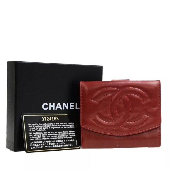 CHANEL CC Logo Bifold Compact Wallet Leather Red Gold France Vintage - Picture 1 of 16